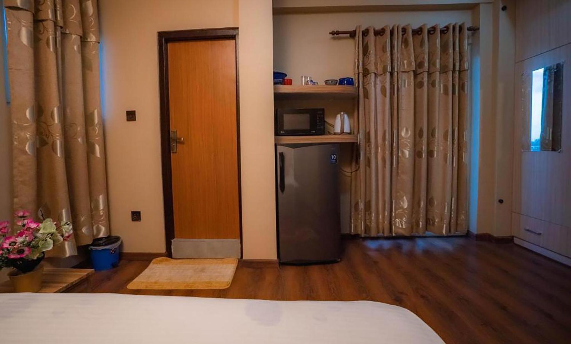 House Of Forrest, Service Apartments Κατμαντού Εξωτερικό φωτογραφία