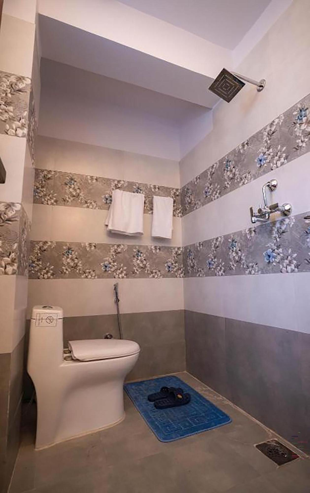 House Of Forrest, Service Apartments Κατμαντού Εξωτερικό φωτογραφία