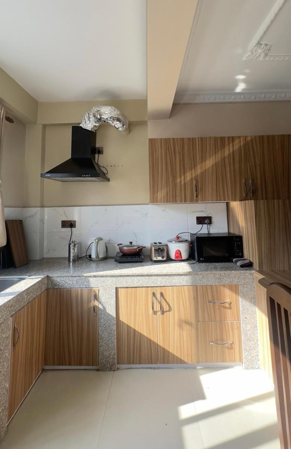 House Of Forrest, Service Apartments Κατμαντού Εξωτερικό φωτογραφία